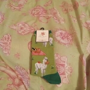 NWT Women's Crew Socks Alpaca Graphic Print